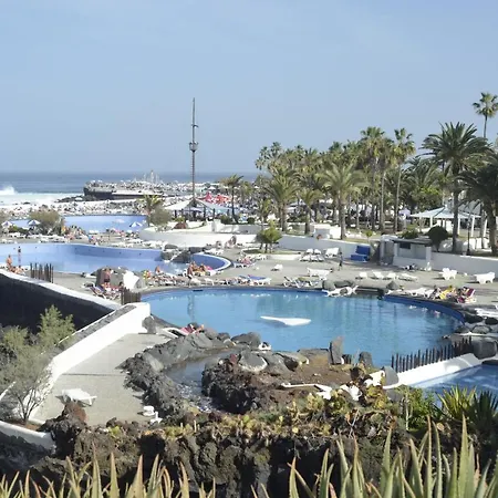 Magnificent Studio With A Terrace Overlooking The Sea!