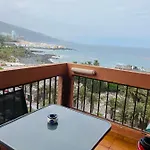 公寓 Magnificent Studio With A Terrace Overlooking The Sea!