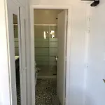 Magnificent Studio With A Terrace Overlooking The Sea! 公寓 *