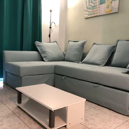 Magnificent Studio With A Terrace Overlooking The Sea! Appartamento