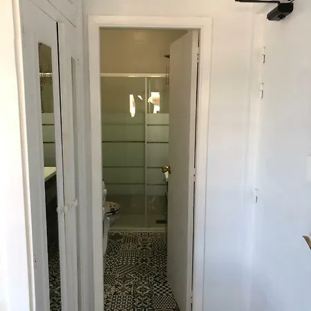 Magnificent Studio With A Terrace Overlooking The Sea! Lägenhet *